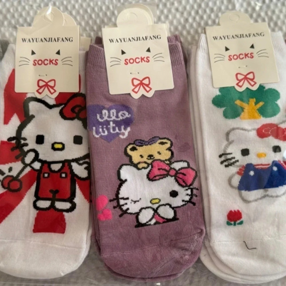 12 PAIR of Unisex Character Socks BRAND NEW UNOPENED PACKAGE WOMEN SIZE 4.5 - 9 - Picture 5 of 6